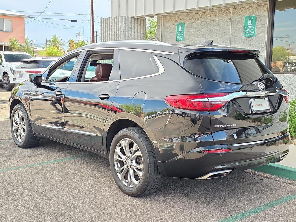 Buick Enclave 2021