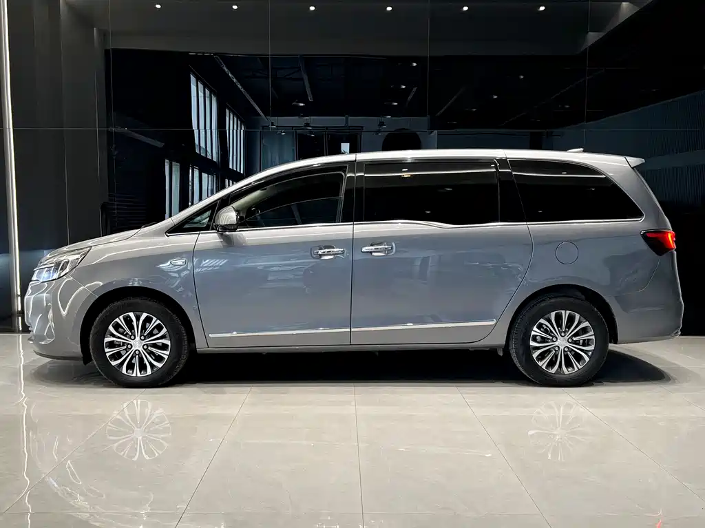 Buick GL8 2021