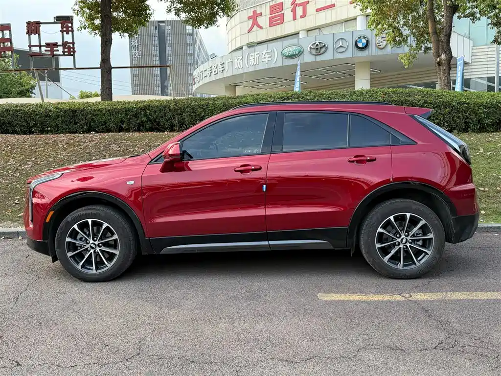 Cadillac XT4 2023