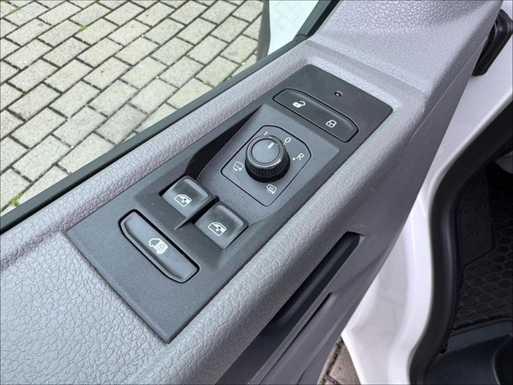 Volkswagen T6 TRANSPORTER 2021