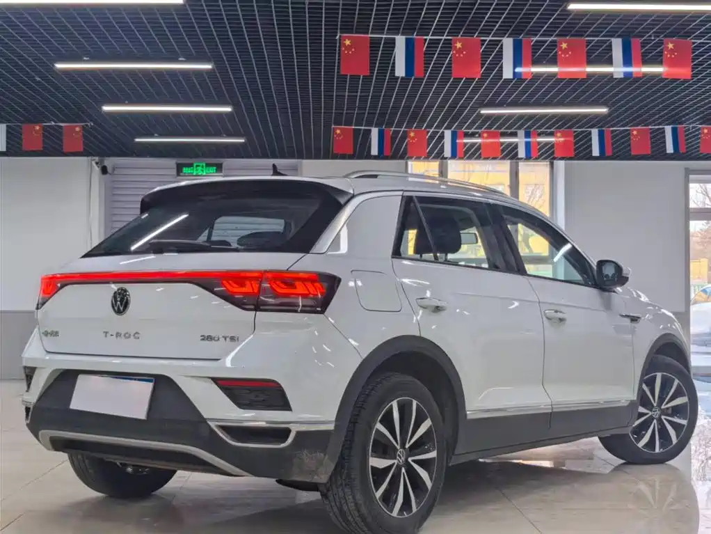 Volkswagen T-Roc 2023