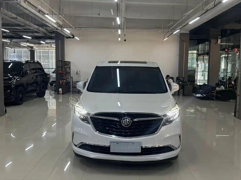 Buick GL8 2021