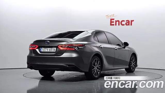 Toyota Camry 2024