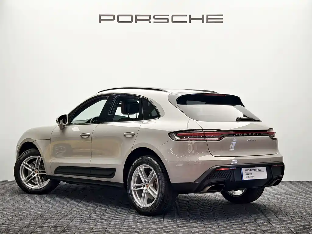 Porsche Macan 2024
