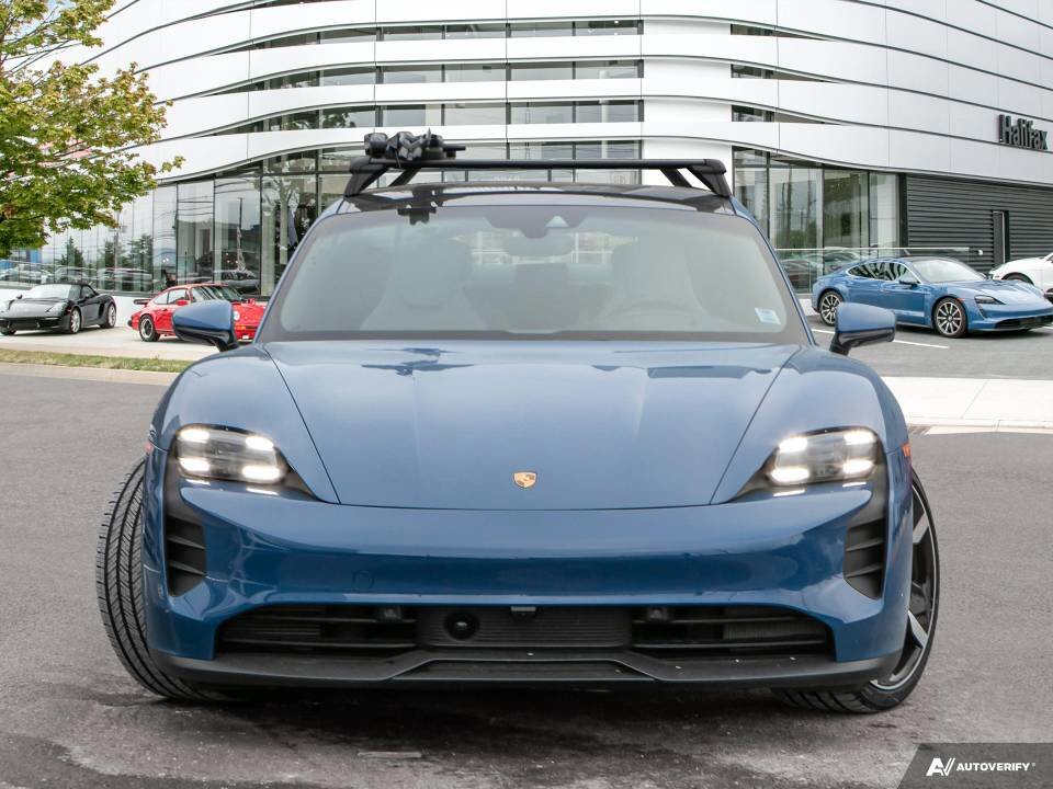 Porsche Taycan 2023