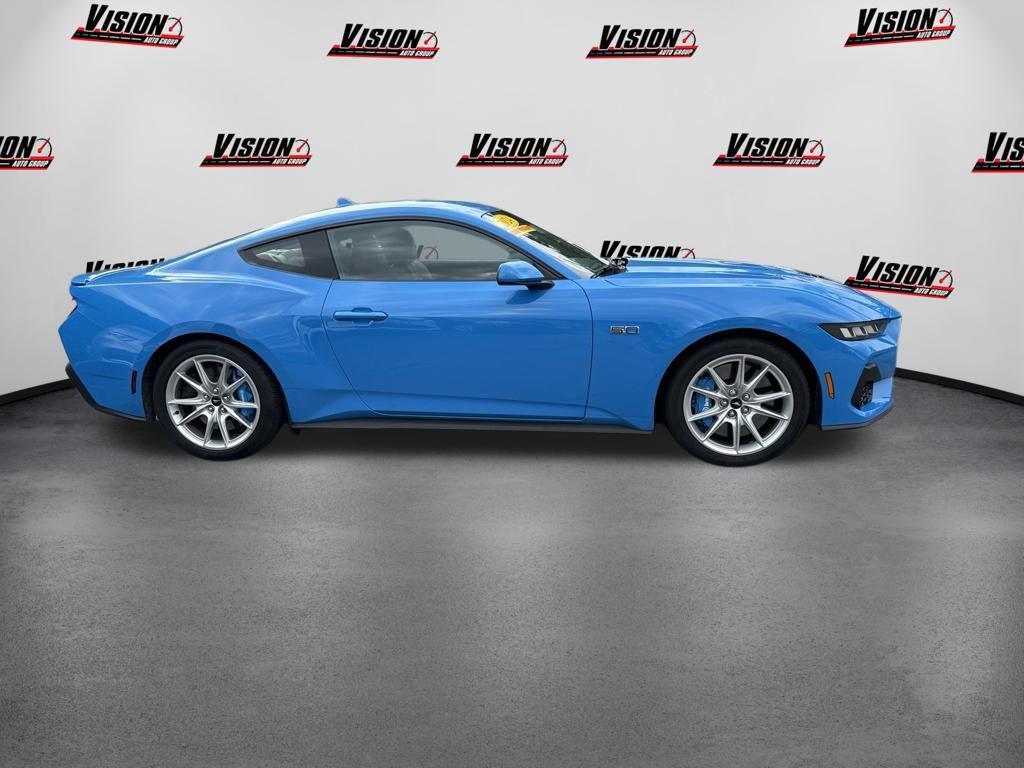 Ford Mustang 2024