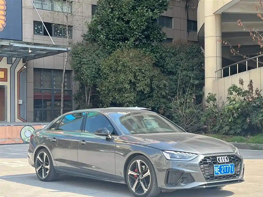 Audi A4 2022