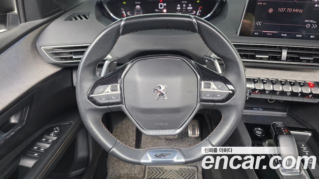 Peugeot 5008 2022