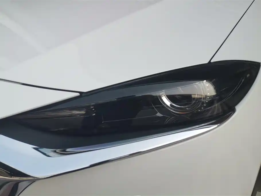 Mazda CX-4 2021