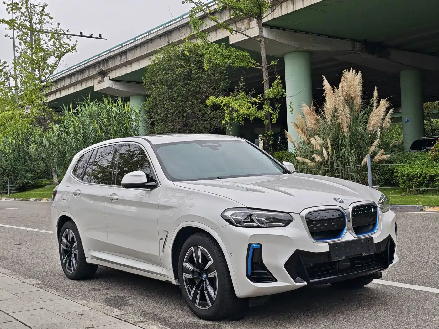 BMW iX3 2022