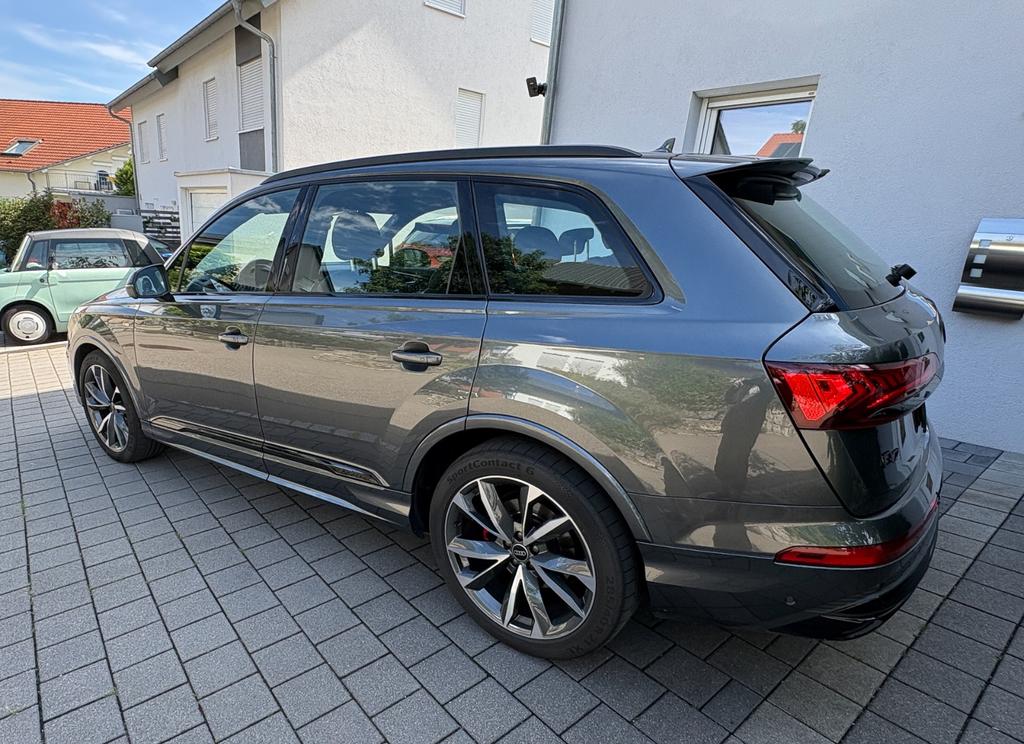 Audi Q7 2023