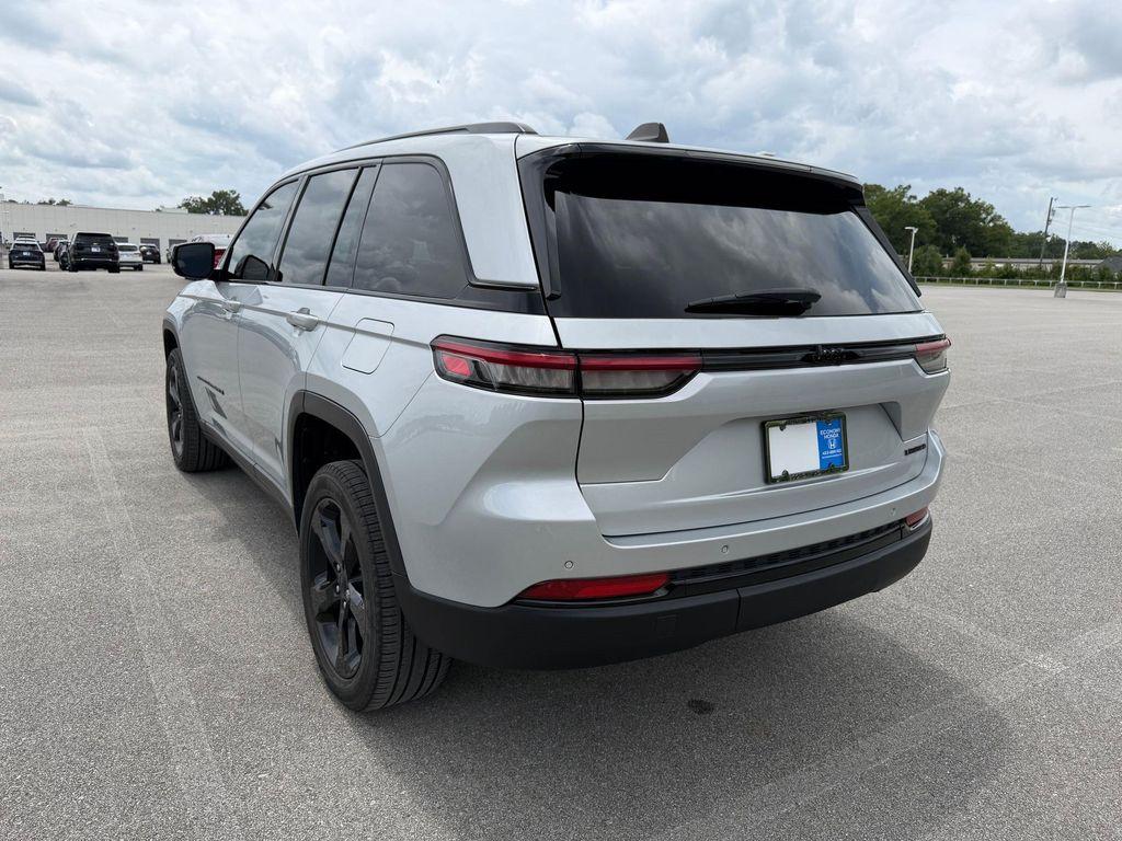 Jeep Grand Cherokee 2023
