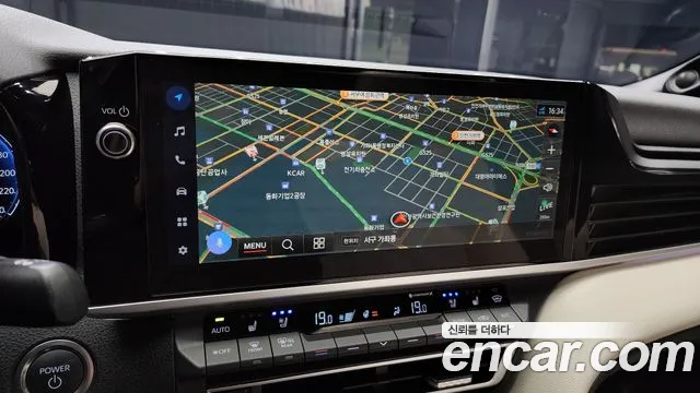 Toyota Camry 2025