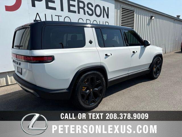 Rivian R1S 2024