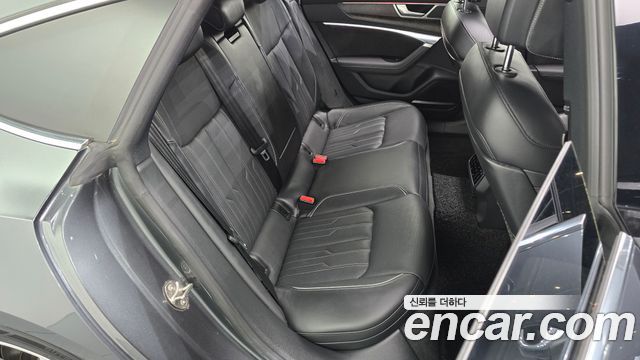Audi A7 2021