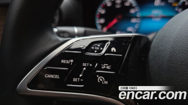 Mercedes-Benz E-Класс 2023