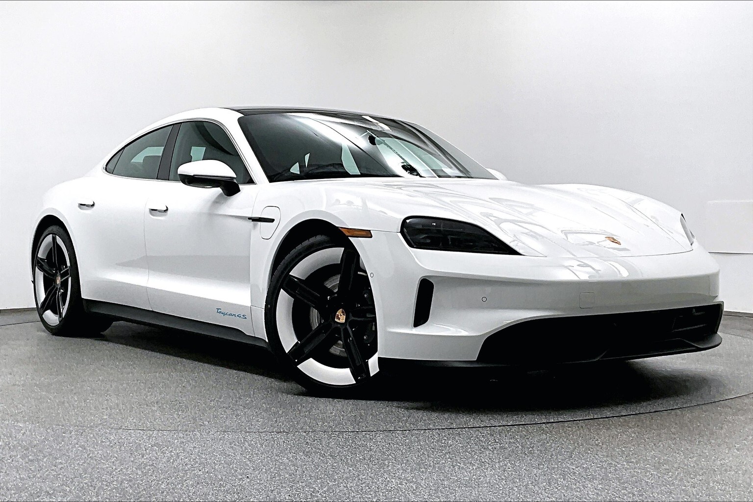 Porsche Taycan 2025