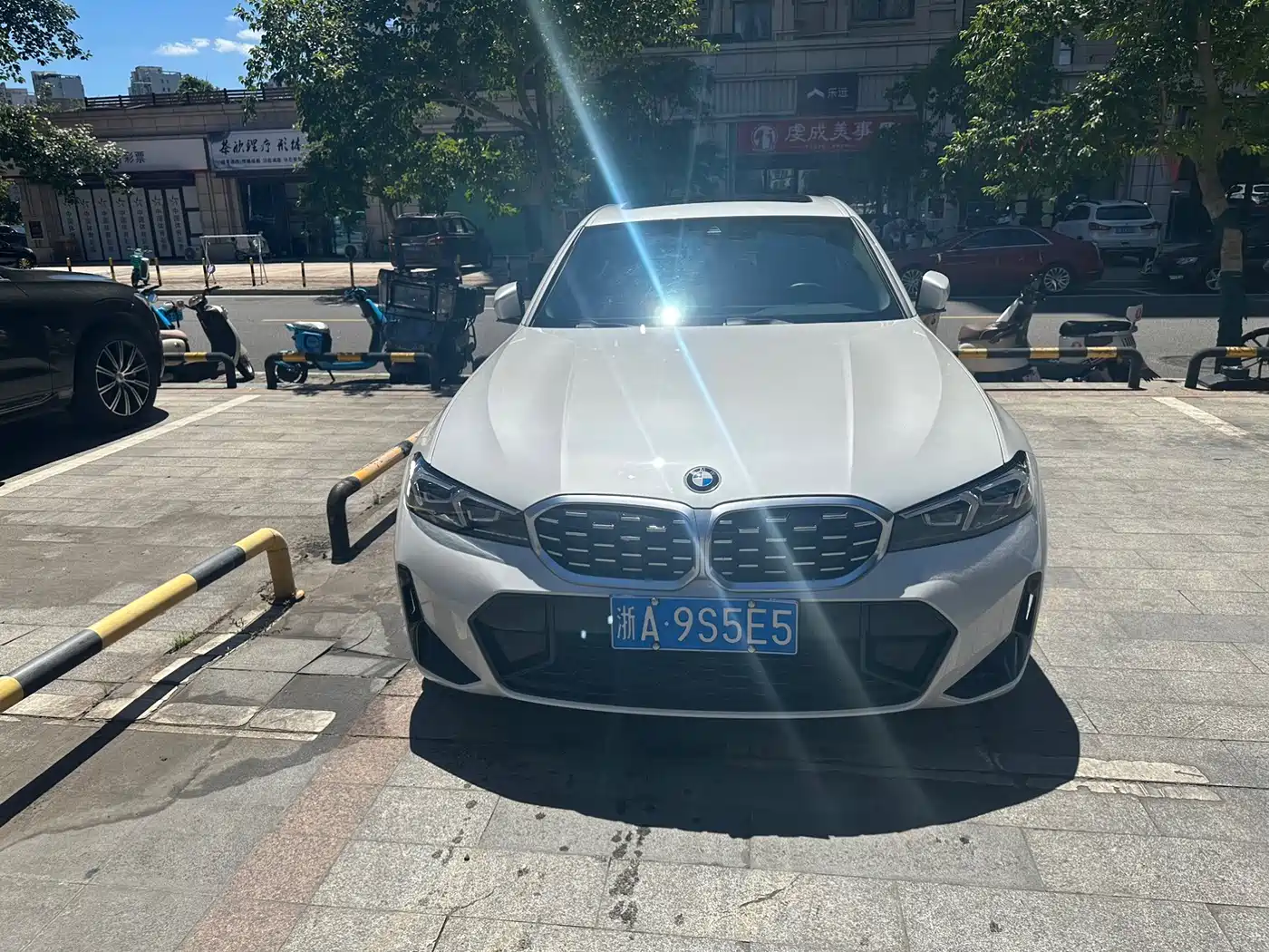 BMW 3 серии 2024