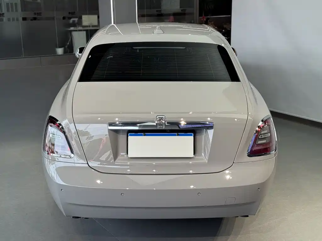 Rolls-Royce Ghost 2021