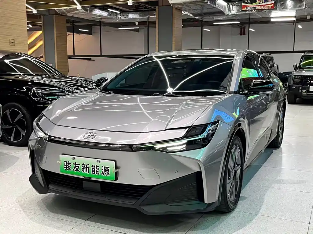 Toyota bZ3 2024