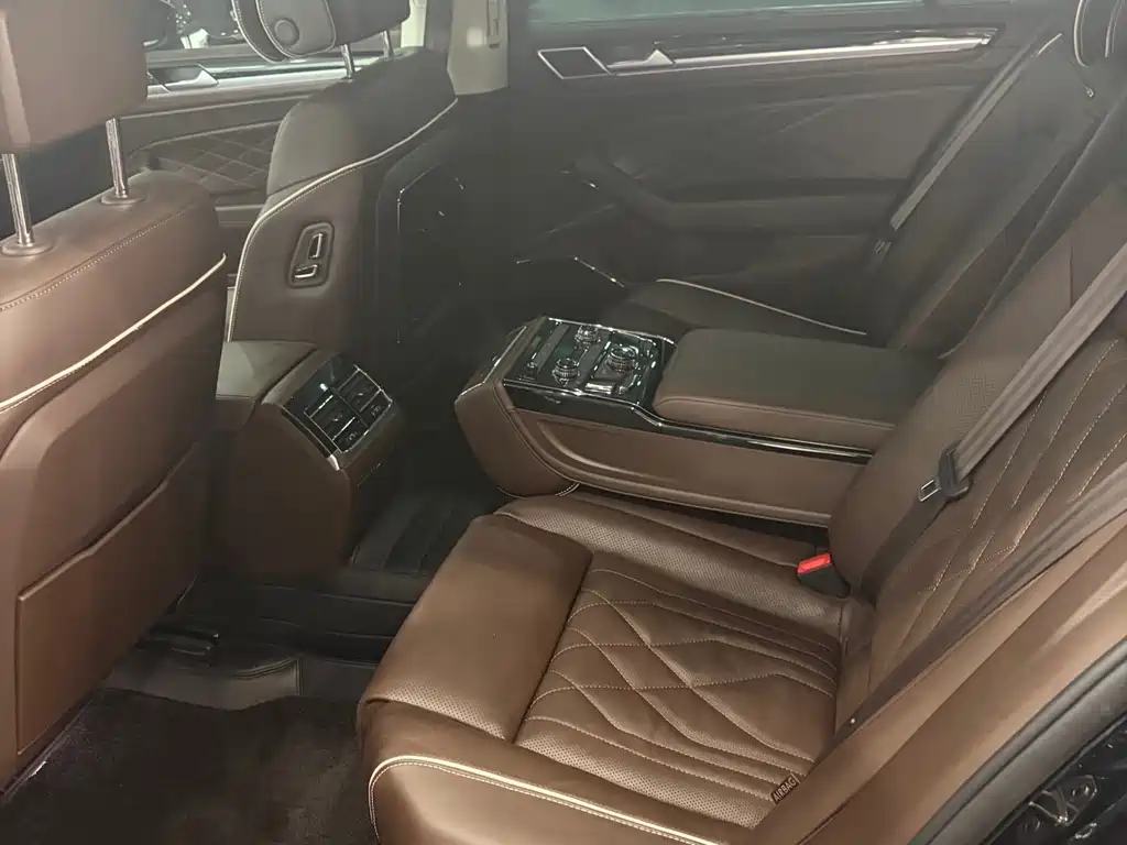 Volkswagen Phideon 2023
