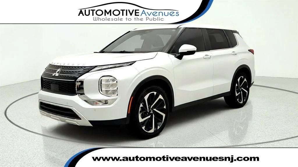 Mitsubishi Outlander 2024