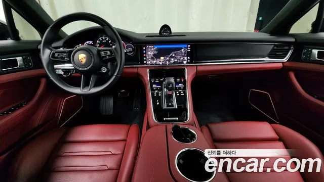Porsche Panamera 2022