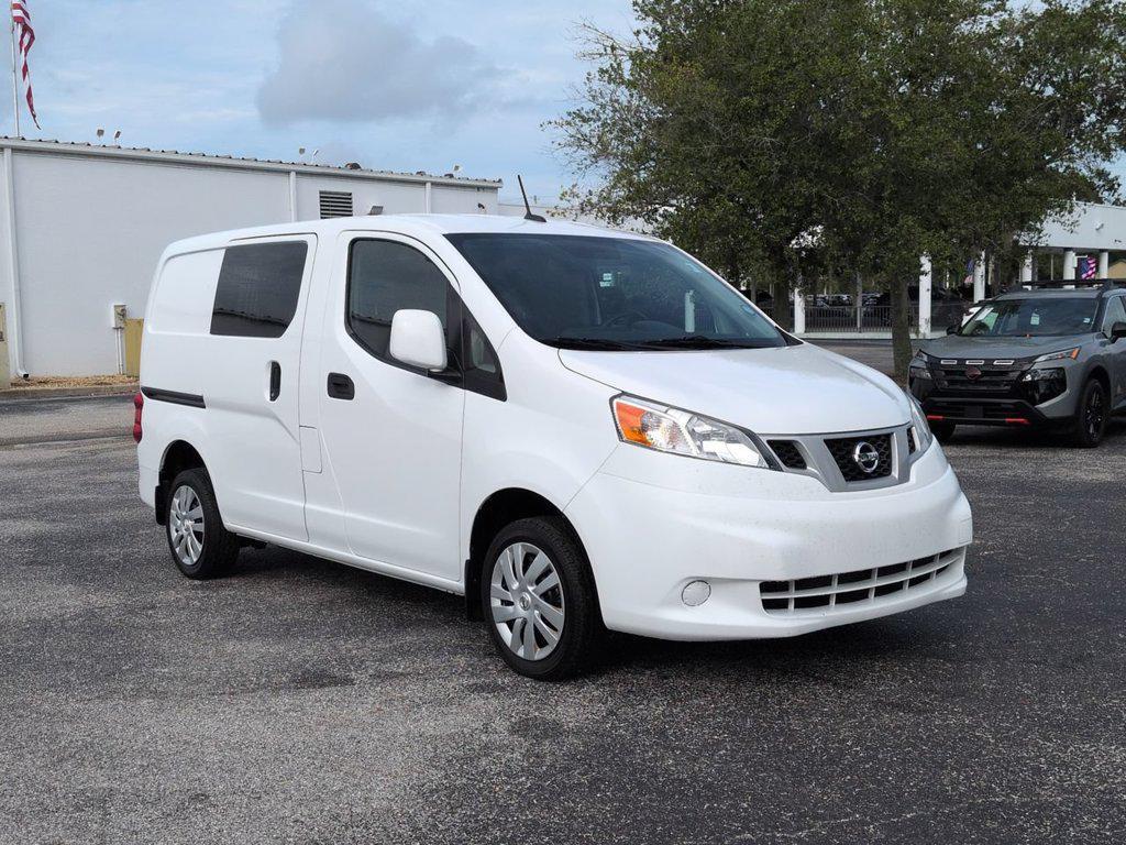 Nissan NV200 2021