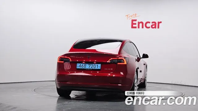 Tesla Model 3 2022
