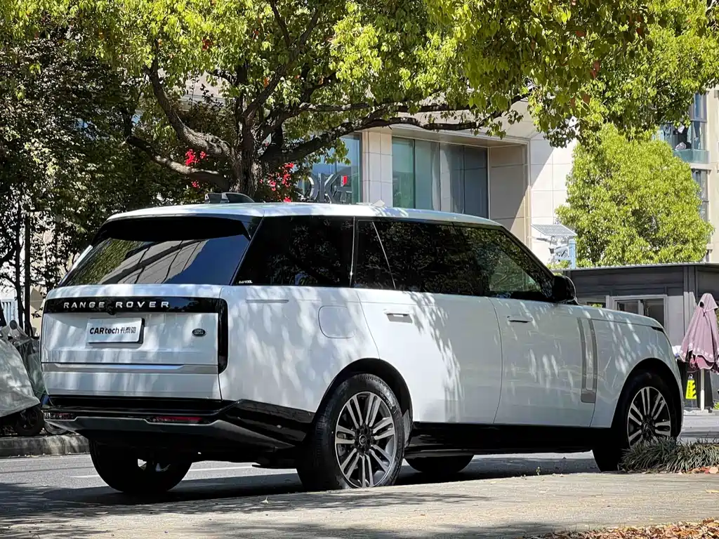 Land Rover Range Rover 2023