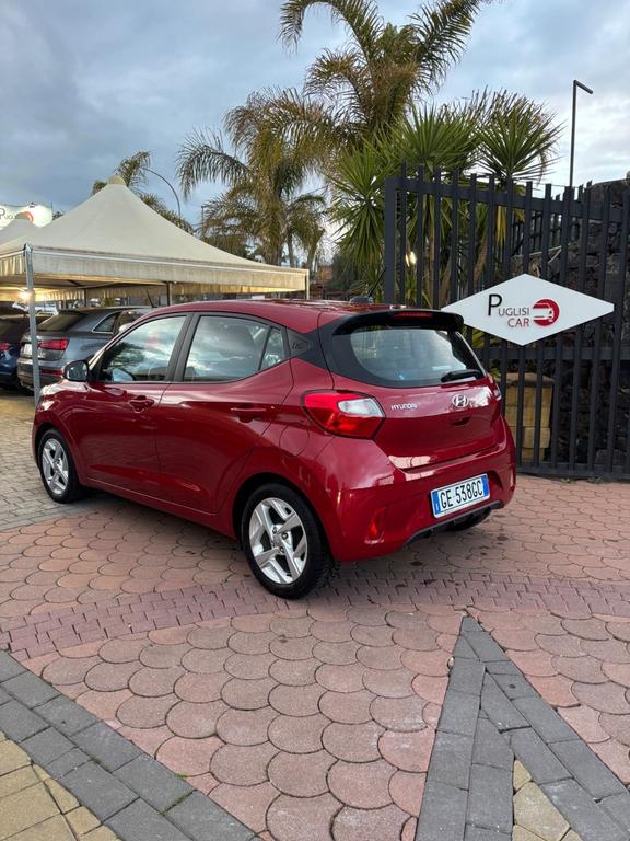 Hyundai i10 2021