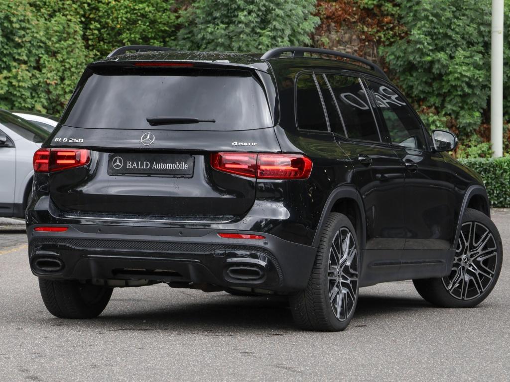 Mercedes-Benz GLB 250 2026