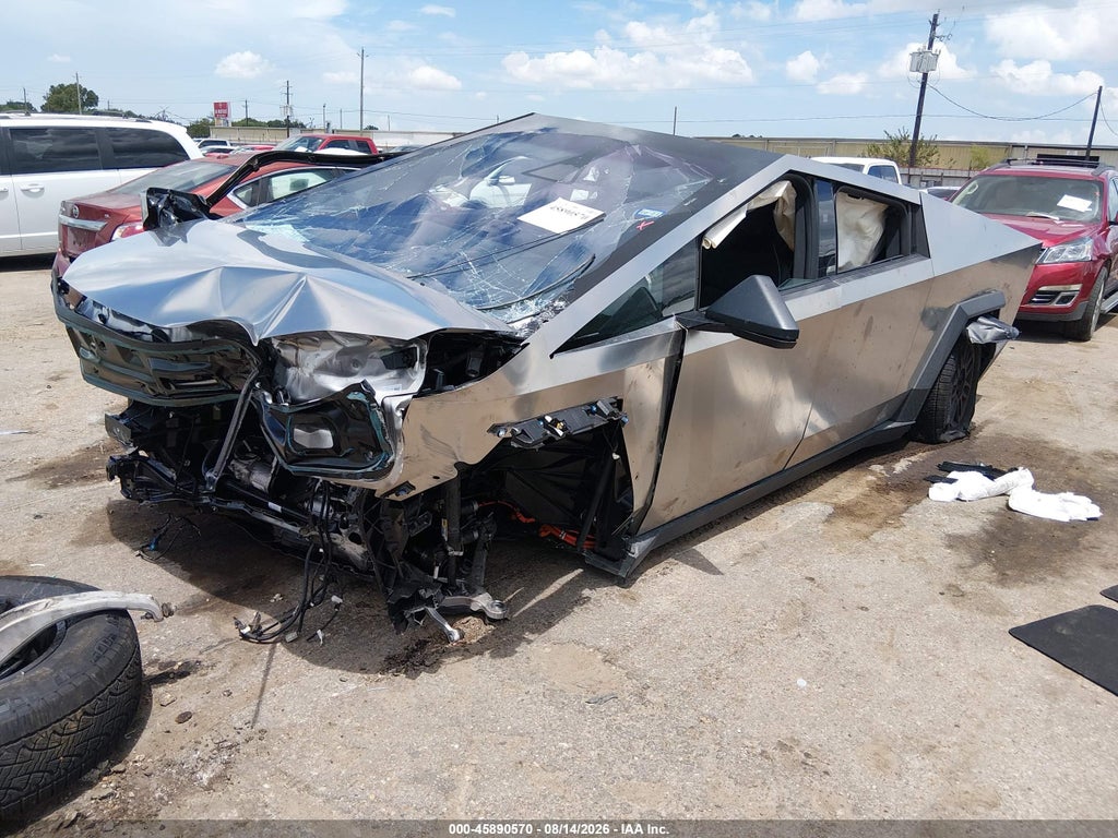 Tesla Cybertruck 2026