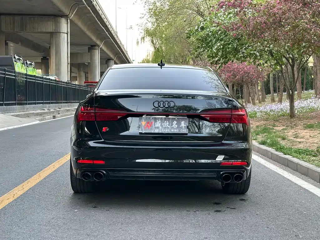 Audi A6 2021