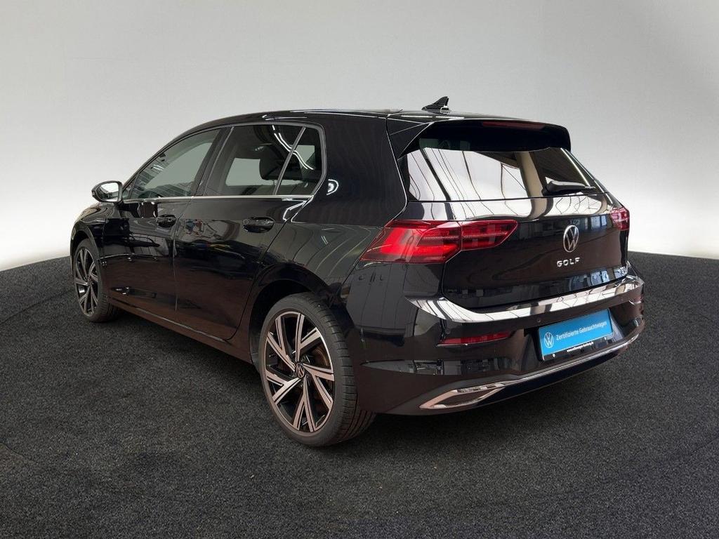 Volkswagen Golf 2022