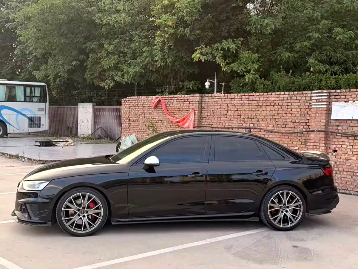 Audi S4 2022