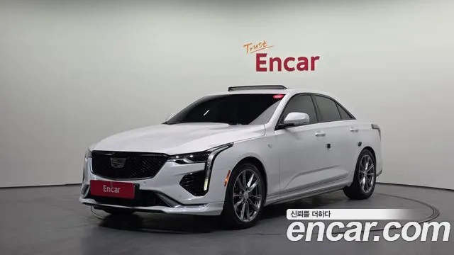Cadillac CT4 2021