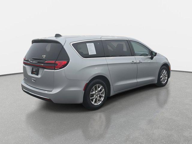 Chrysler Pacifica 2024