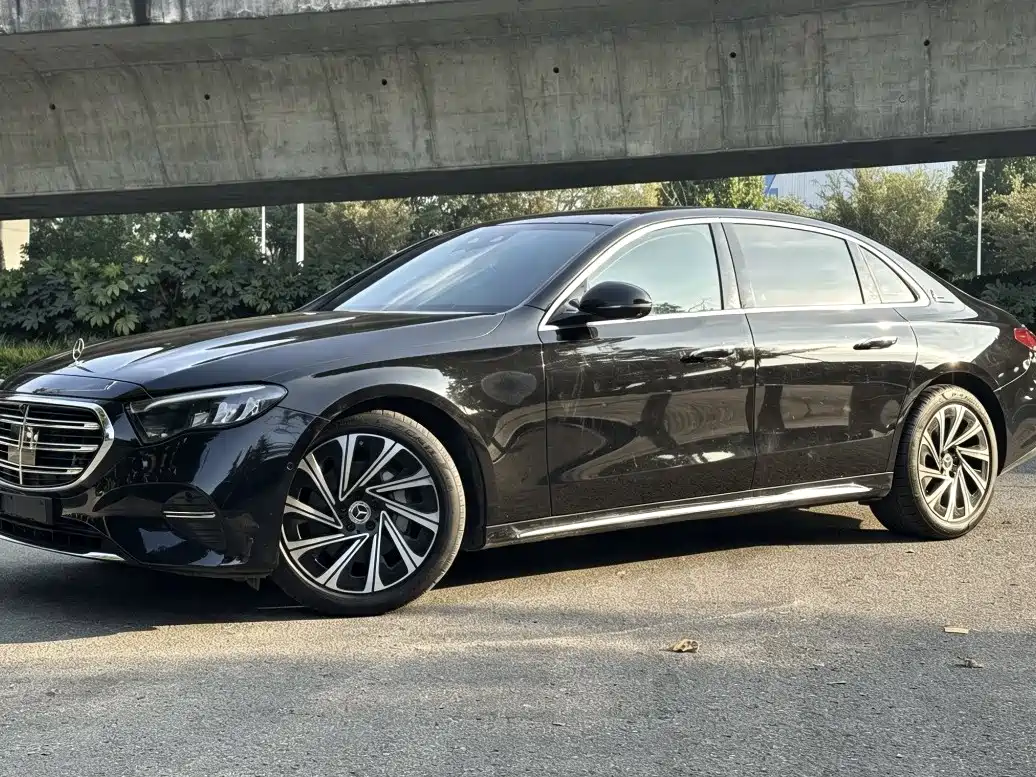 Mercedes-Benz E-Класс 2024
