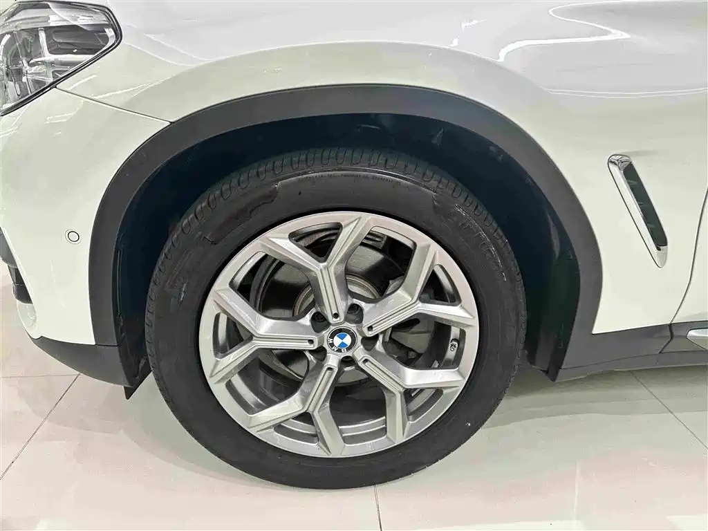 BMW X3 2021