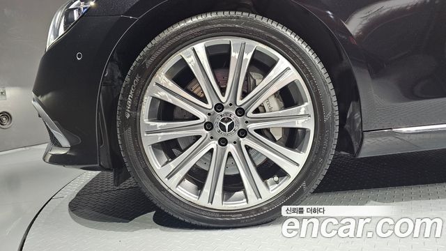 Mercedes-Benz E-Класс 2021