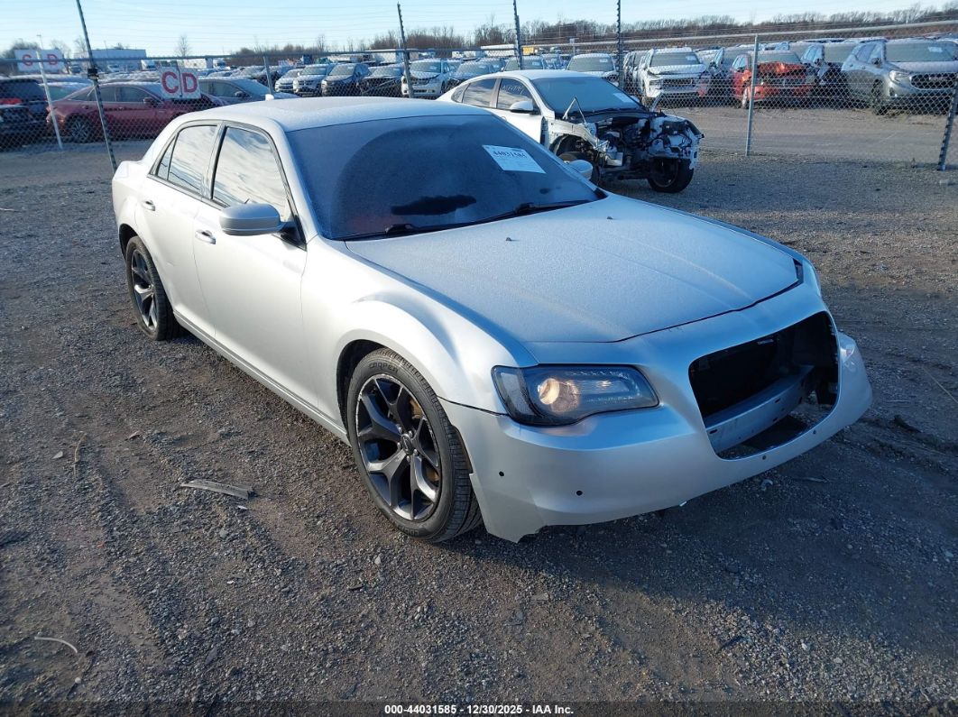 Chrysler 300 2023