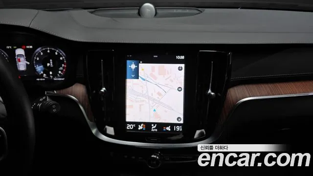 Volvo V60 2021