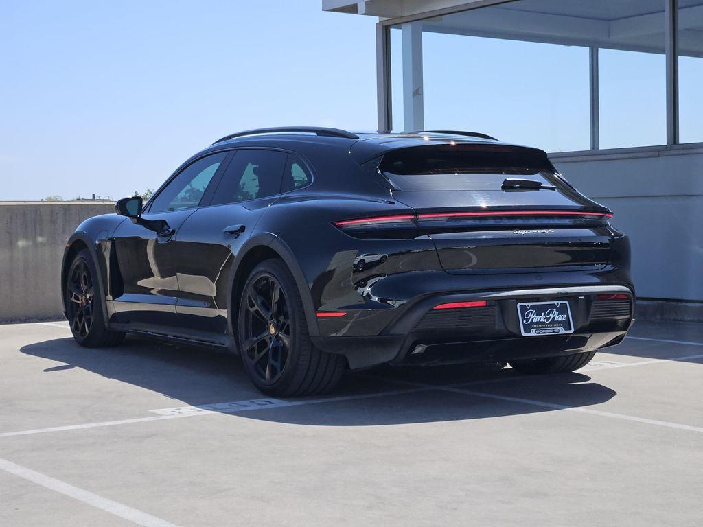 Porsche Taycan 2024