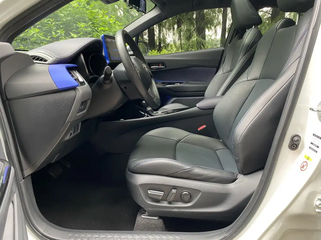 Toyota C-HR 2021