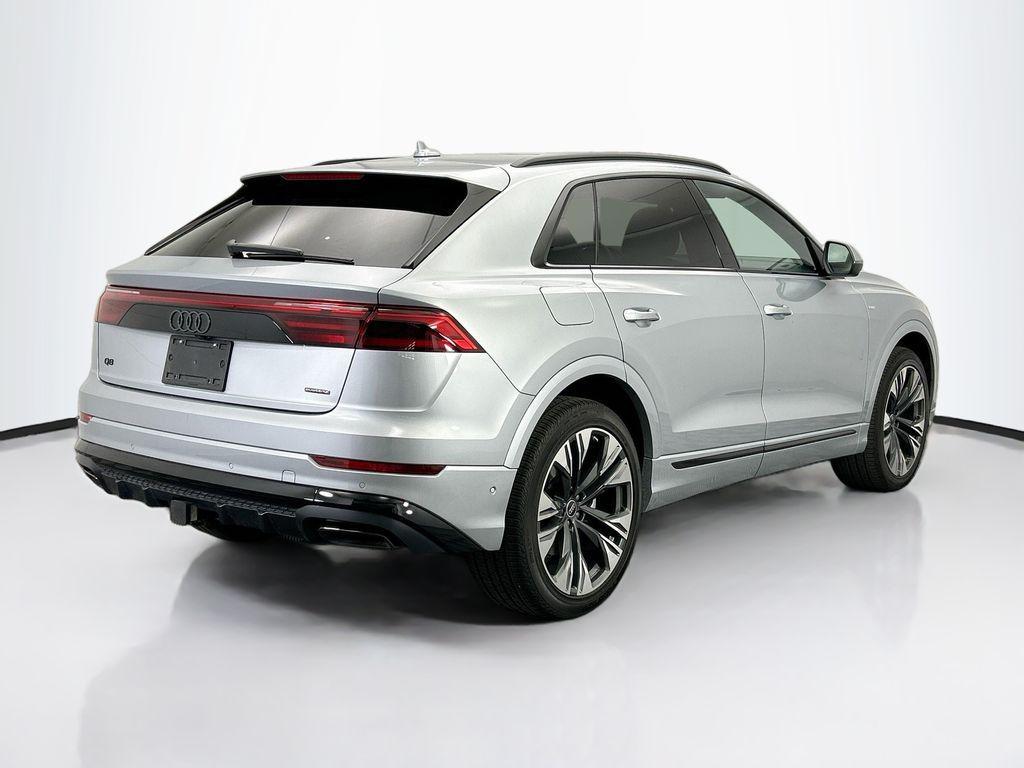 Audi Q8 2025