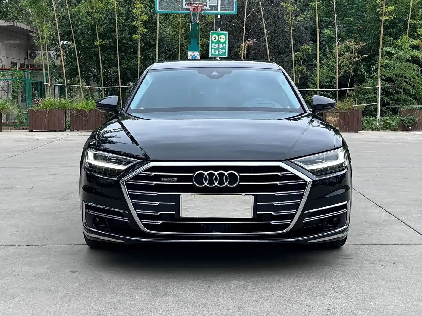 Audi A8 2022