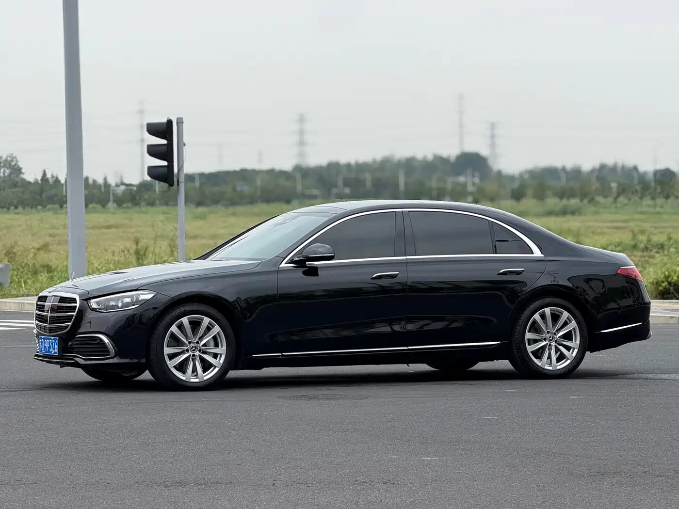 Mercedes-Benz S-Класс 2025