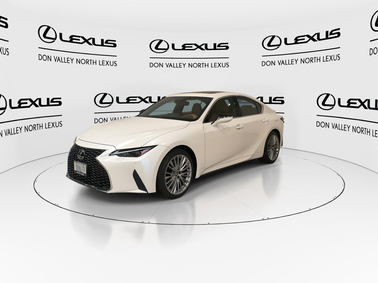 Lexus IS 300 2025