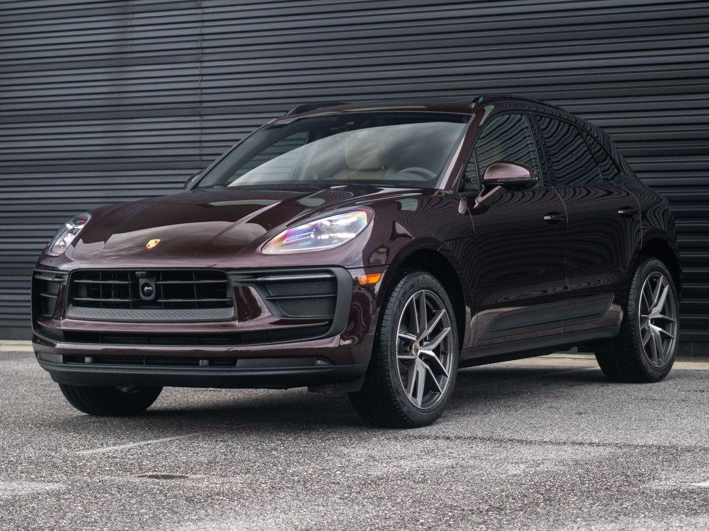 Porsche Macan 2025